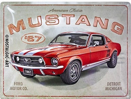 Ford Mustang GT 1967 Rood – Metalen Wandbord 30 x 40 cm